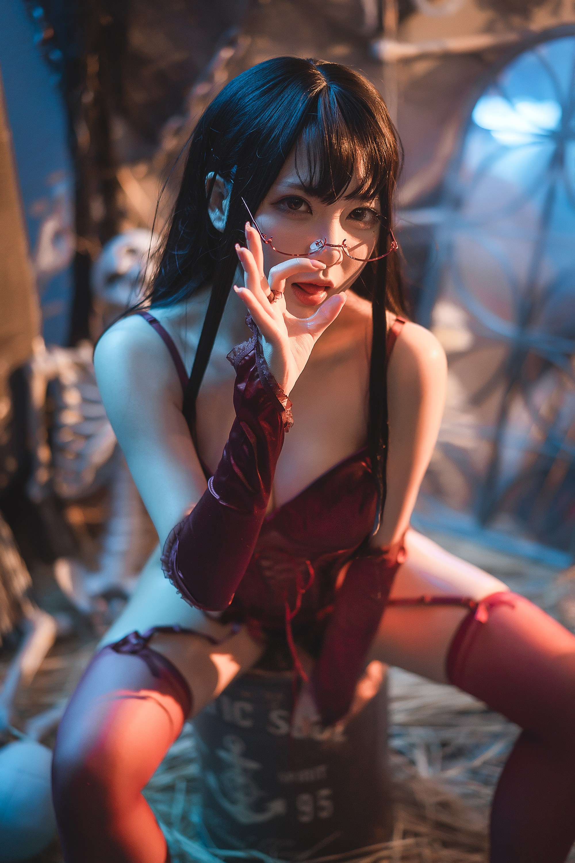 是一隻熊仔 - 紅色corset 42P