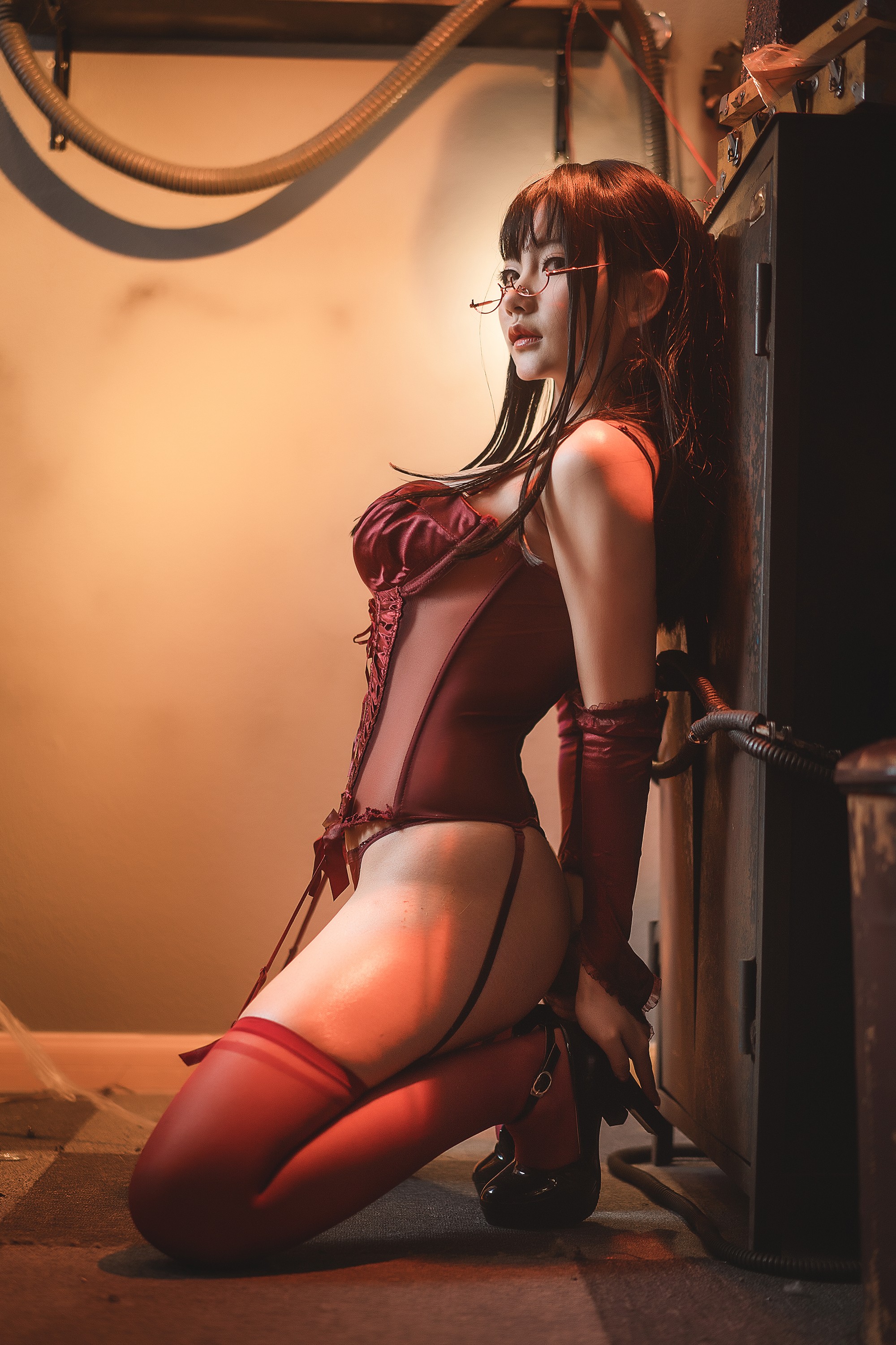 It is a little bear - Red corset 42P