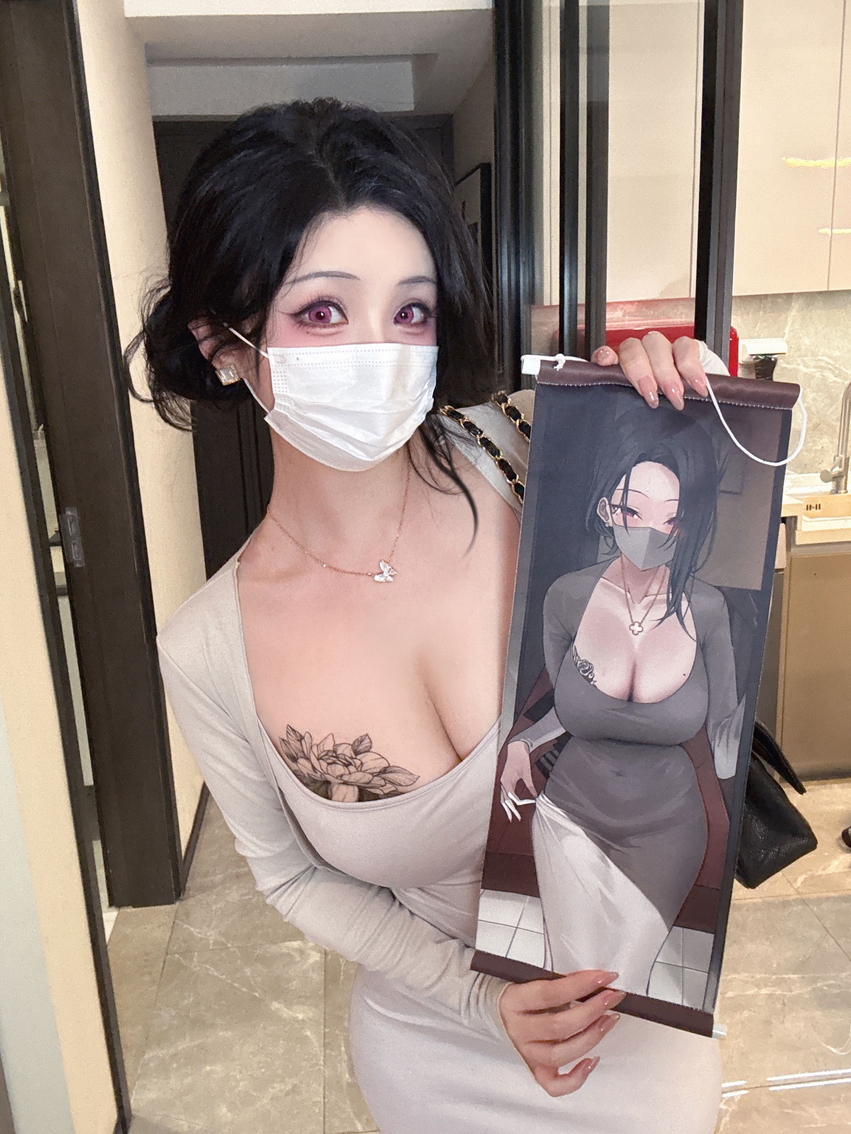 Bo anh Rioko Liangliangzi chi hang xom 60P