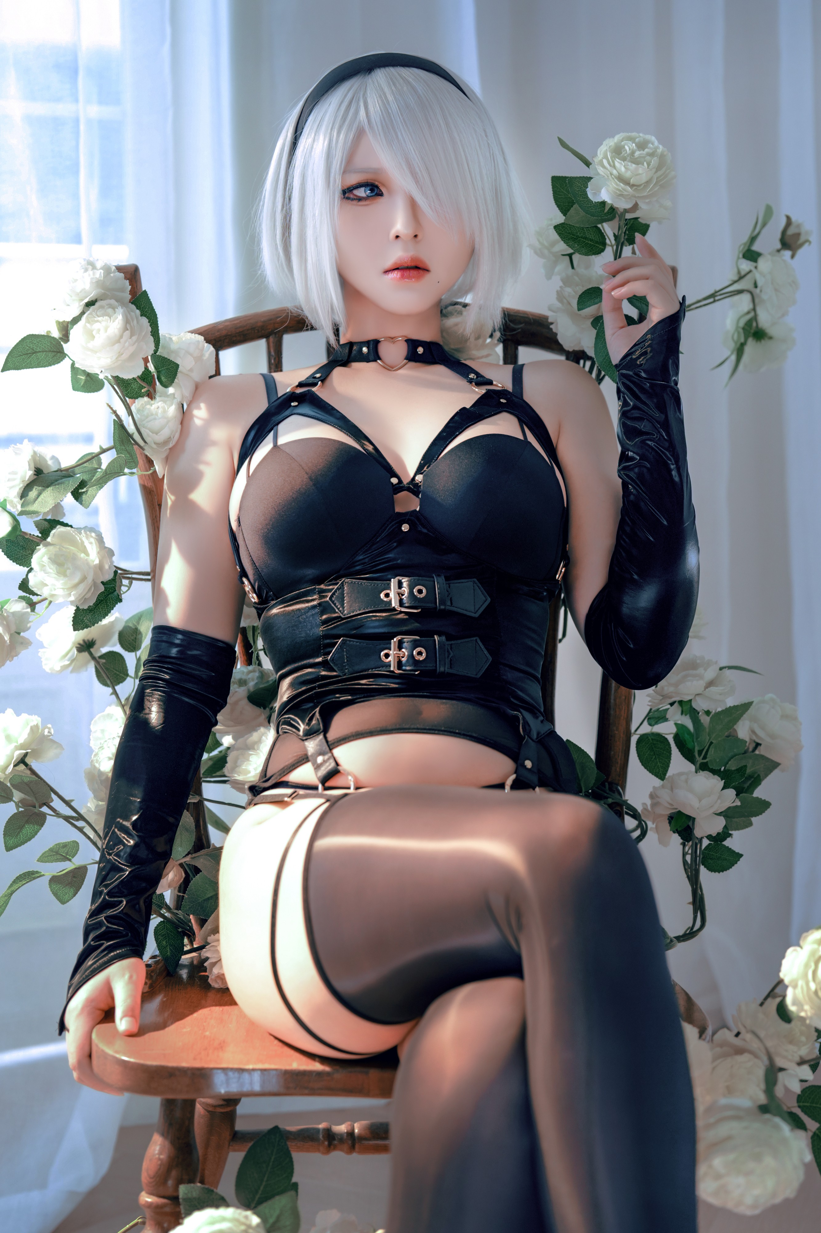 半半子 Automata ヨルハ2B 黒コスプレ 52P