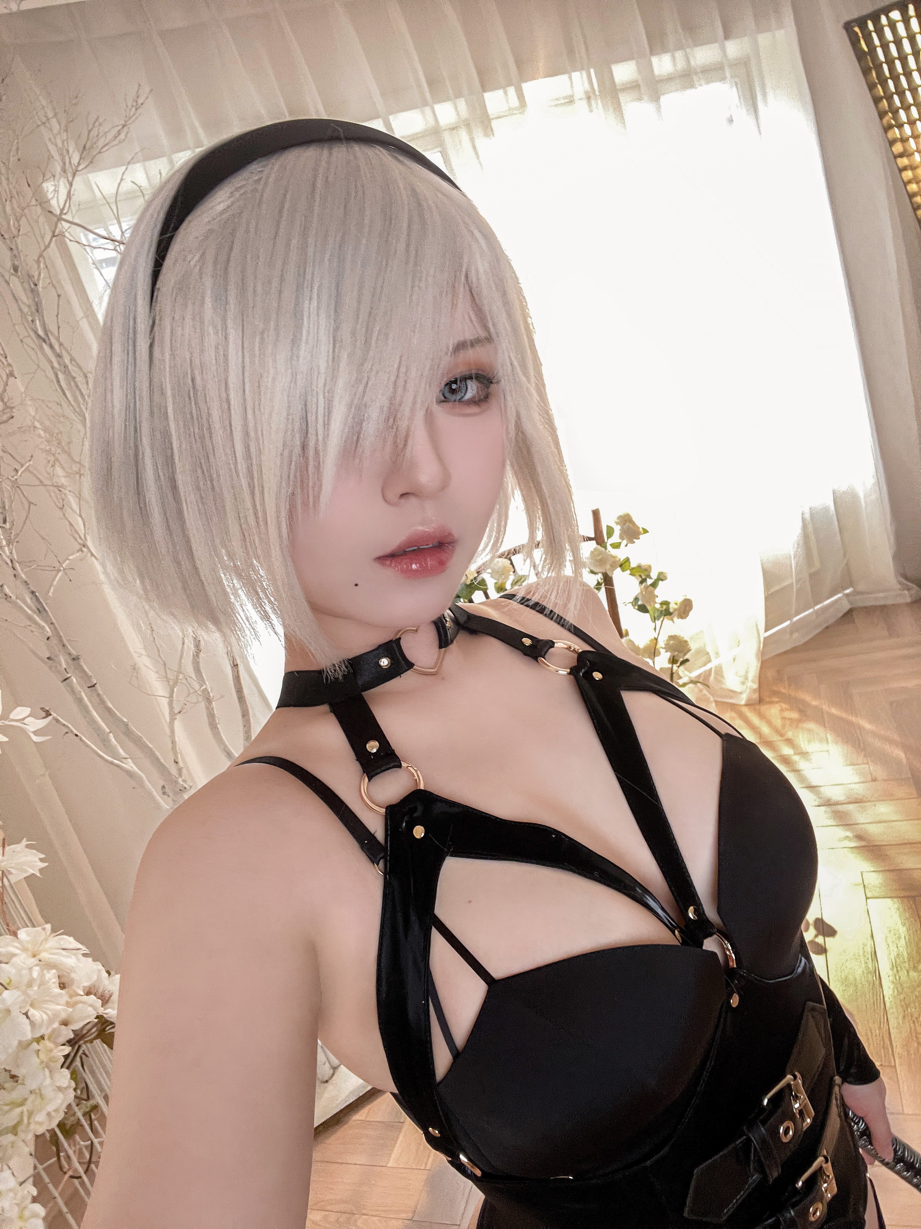 半半子 Automata ヨルハ2B 黒コスプレ 52P