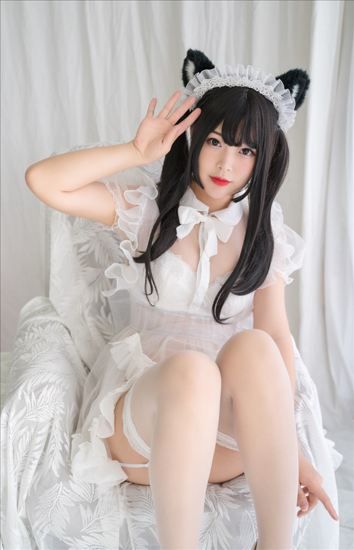 Bai Ye - White Cat Transparent Maid 88P