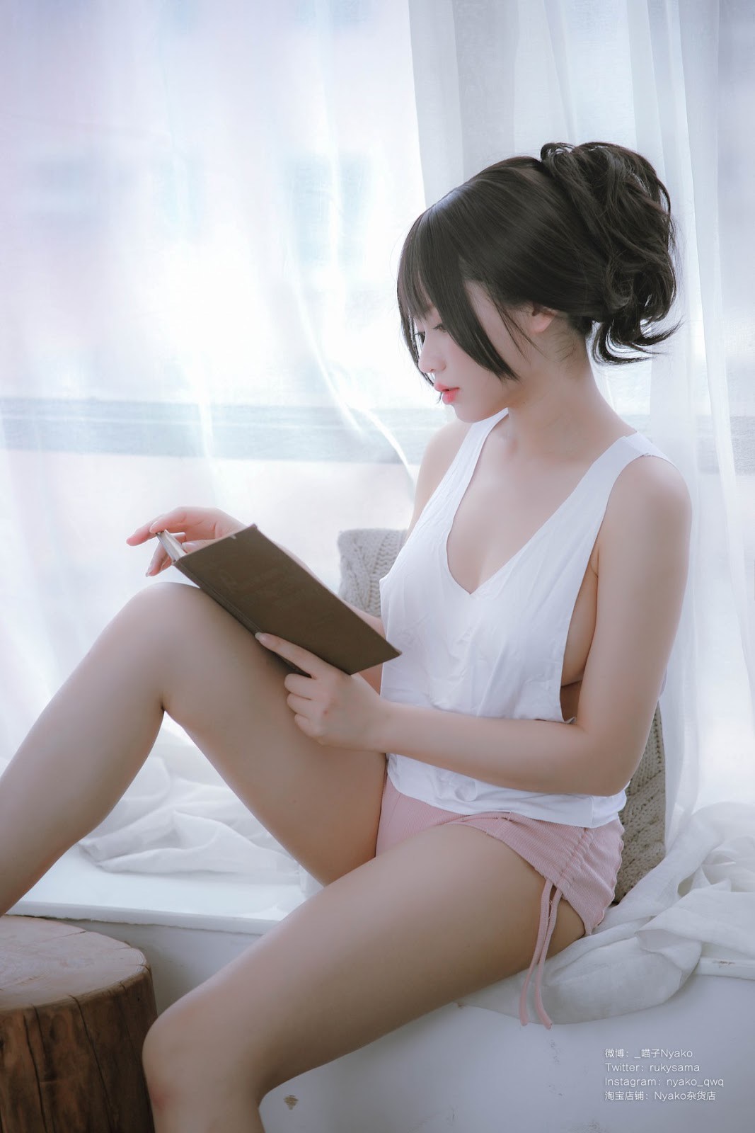 ニャコ喵子 隣のやばいお姉さん 背心