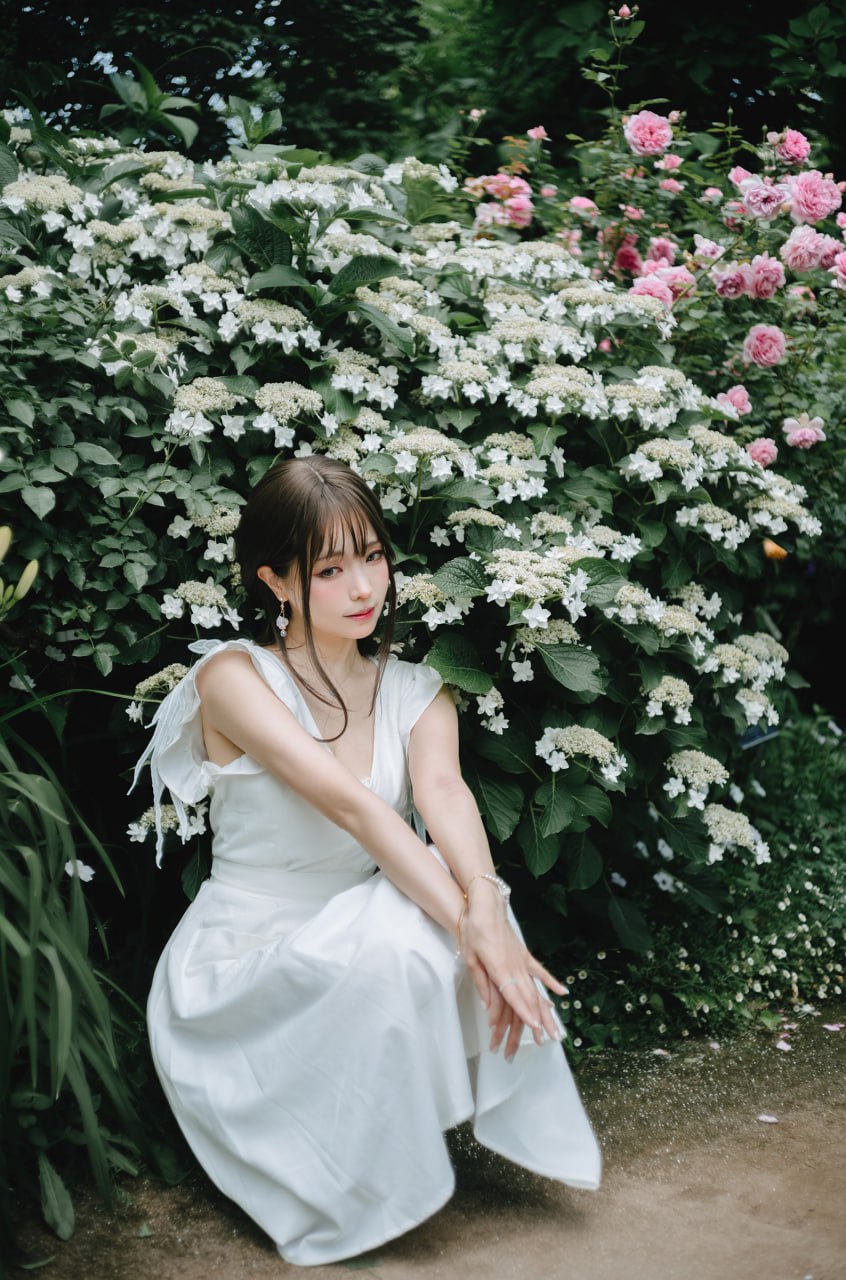 ElyEE Tử - Mùa Mưa 雨季球花 31P