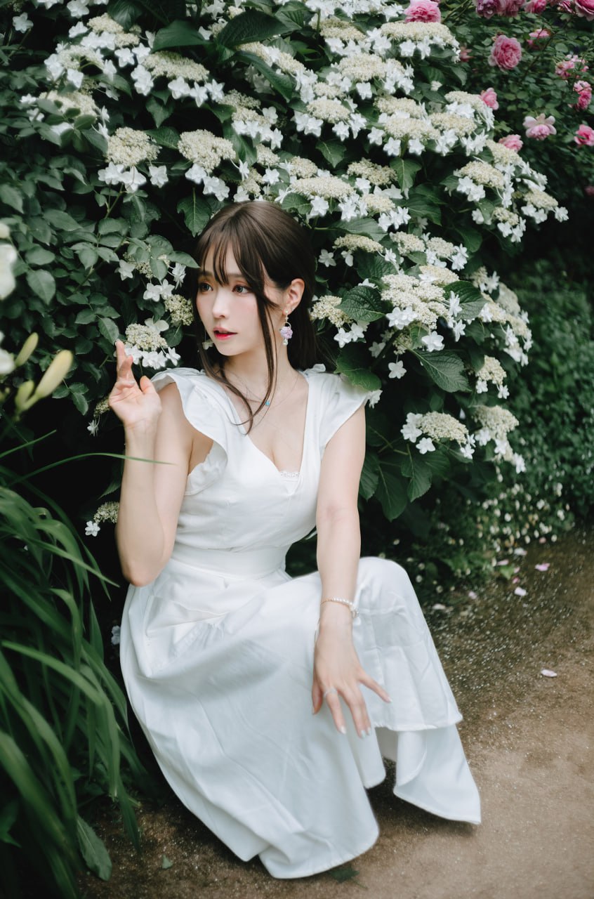 ElyEE Tử - Mùa Mưa 雨季球花 31P