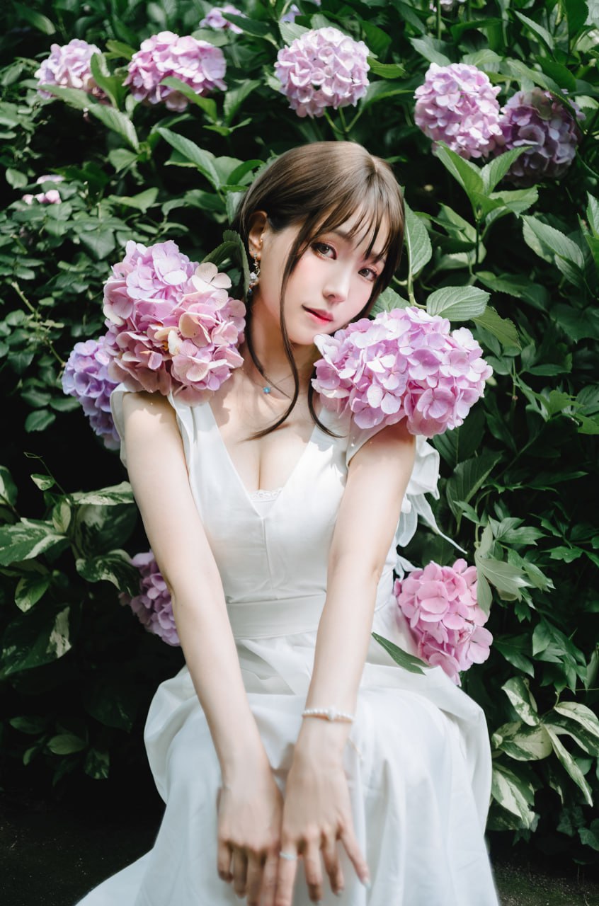 ElyEE Tử - Mùa Mưa 雨季球花 31P