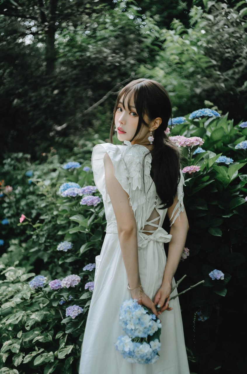 エリーイ子 - 雨季 雨季球花 31P