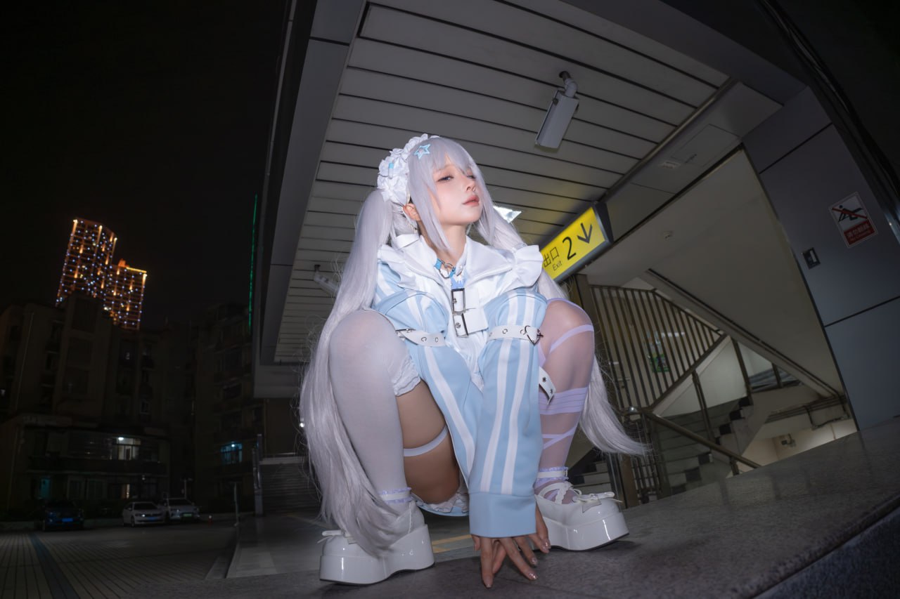 Bo anh cosplay Chun Momo Water Color 244P1V