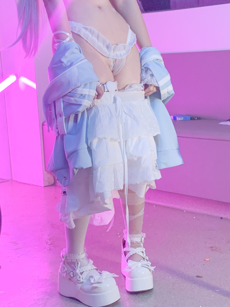 Chun Momo '수색' 244P1V 코스프레 사진 세트