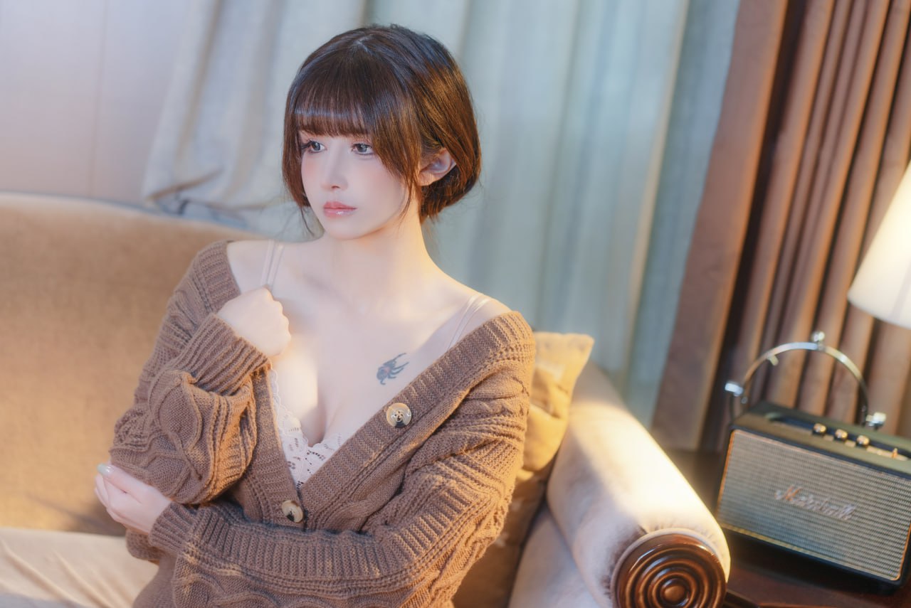 鹿八岁baby - 无法拒绝的要挟 221P1V