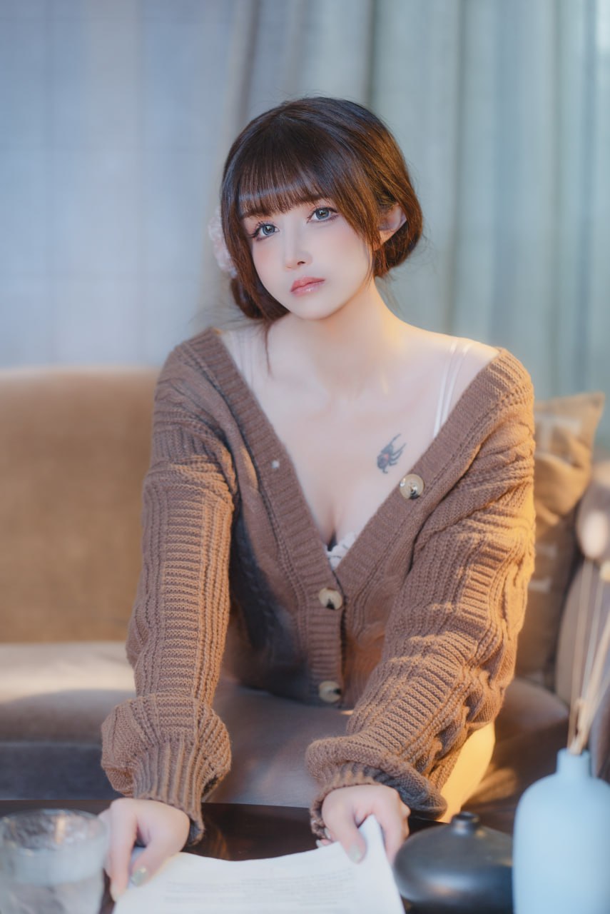 鹿八岁baby - 无法拒绝的要挟 221P1V