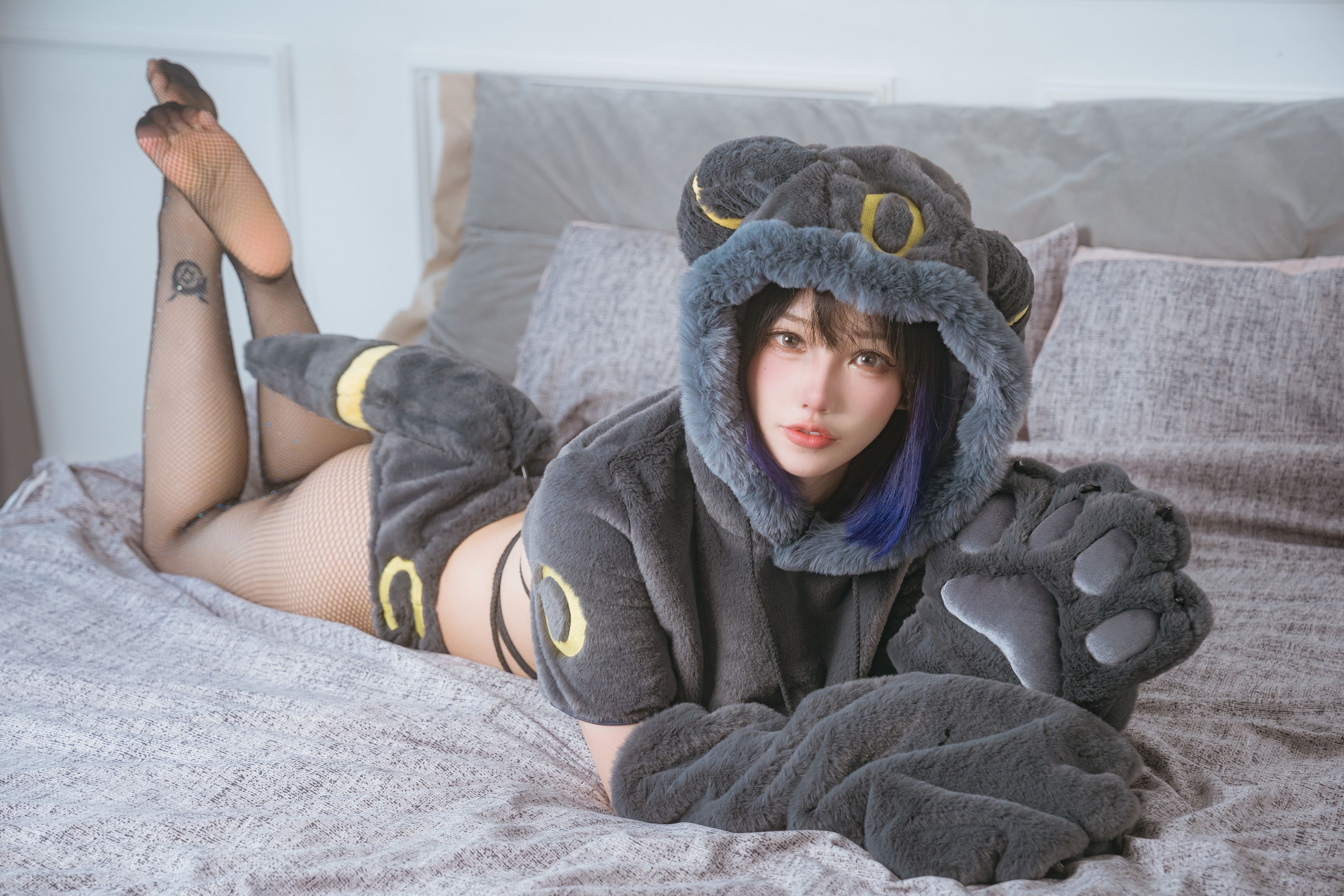 洛洛子 - 月之伊布 45P