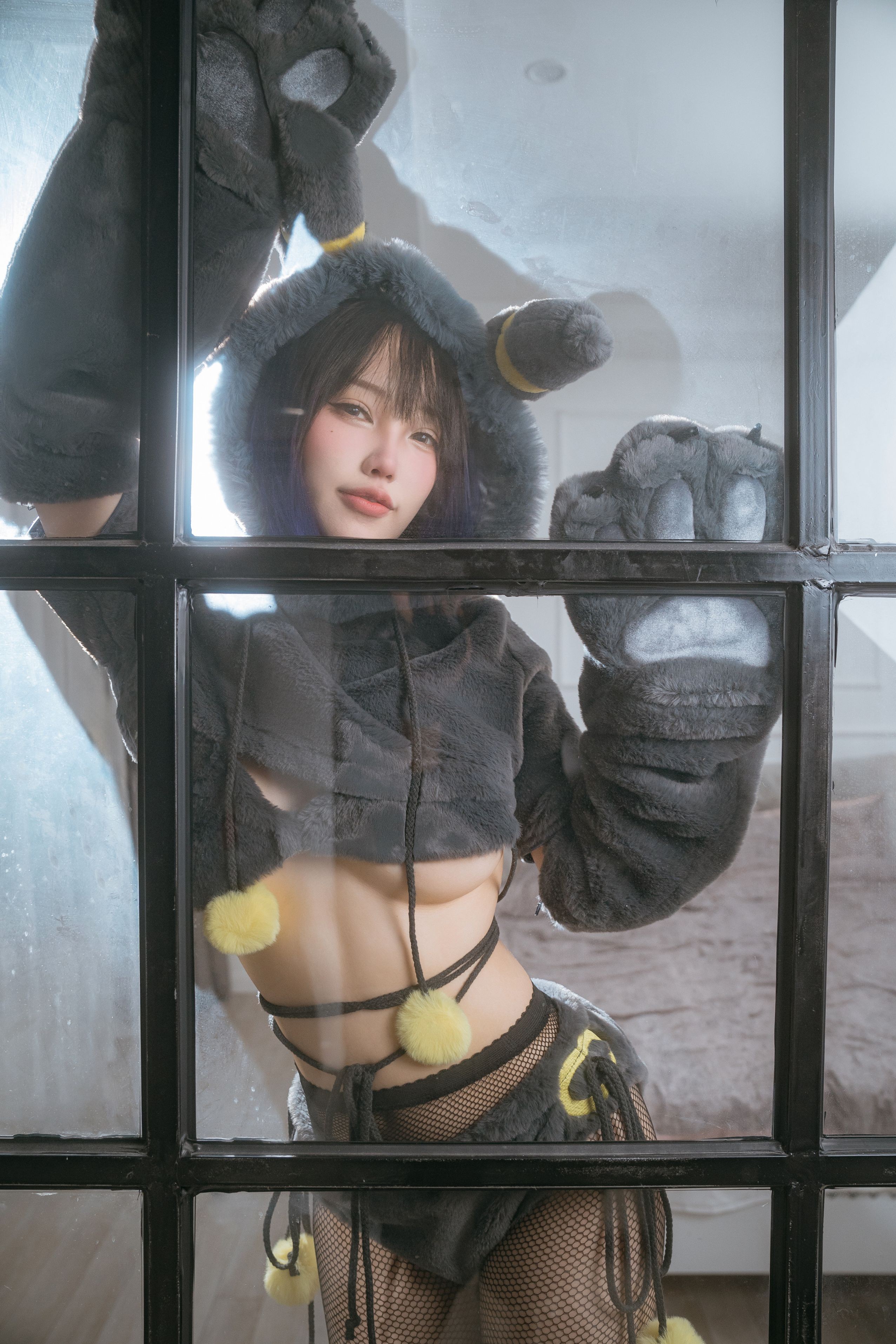 洛洛子 - 月之伊布 45P