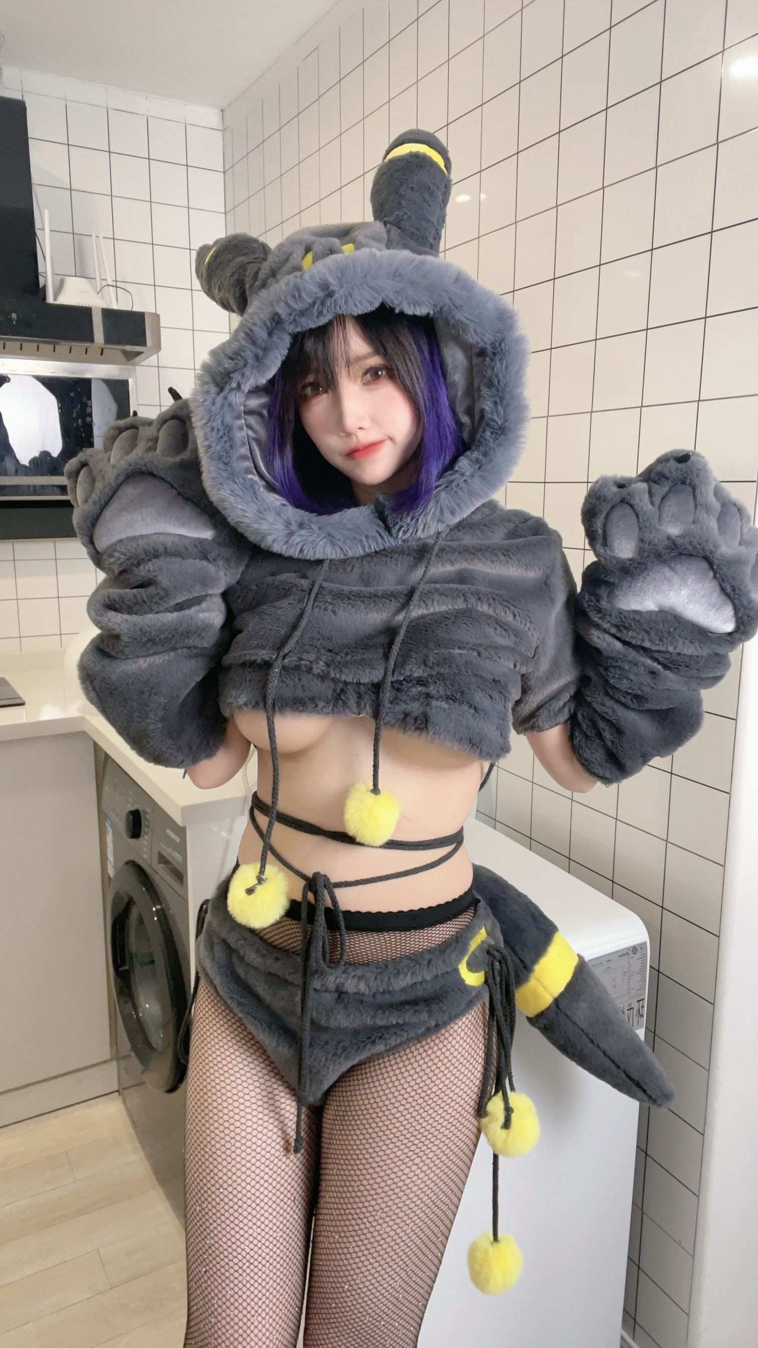 洛洛子 - 月之伊布 45P