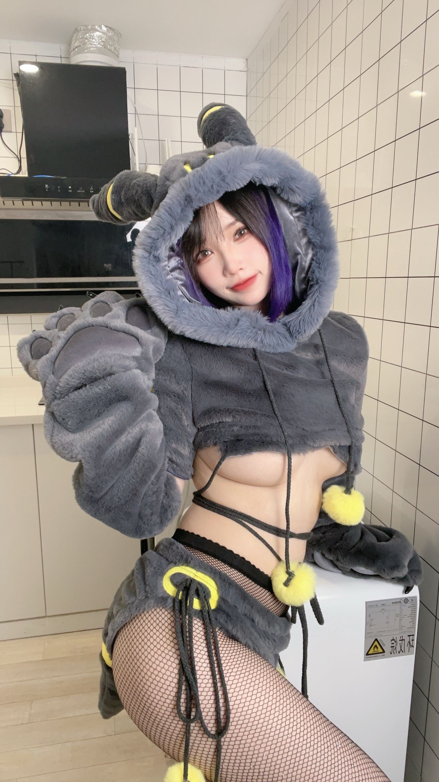 洛洛子 - 月之伊布 45P