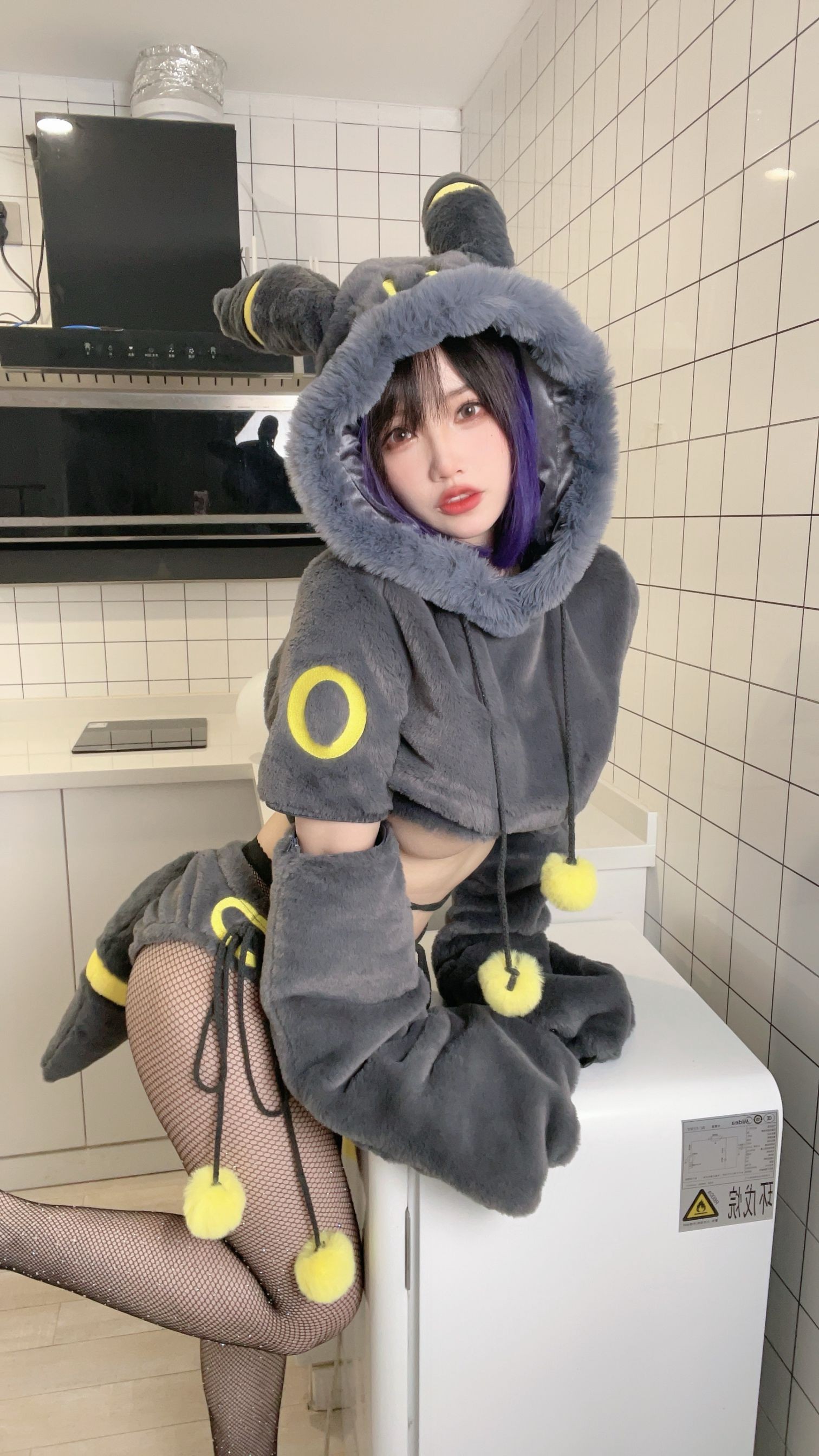 洛洛子 - 月之伊布 45P