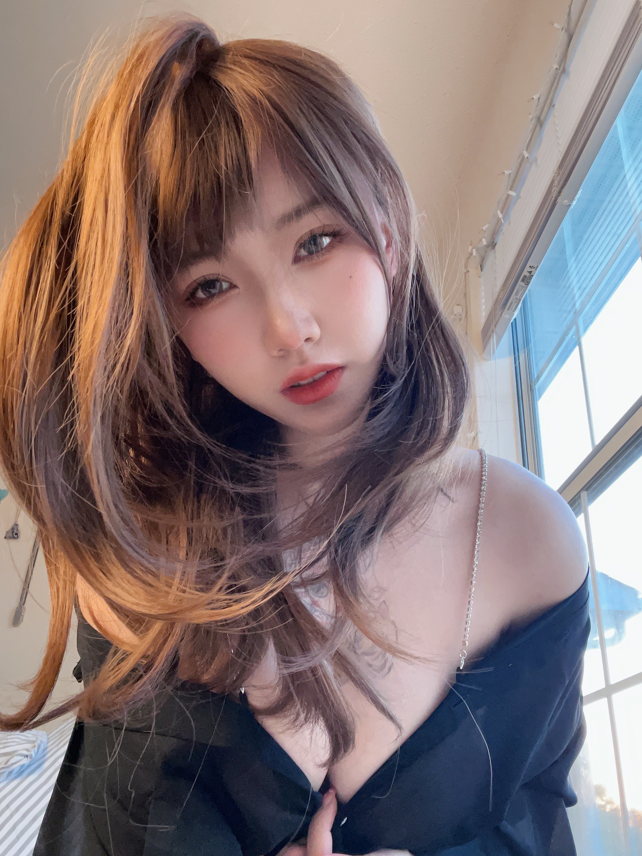 로로자 - 가정 여자친구 24P