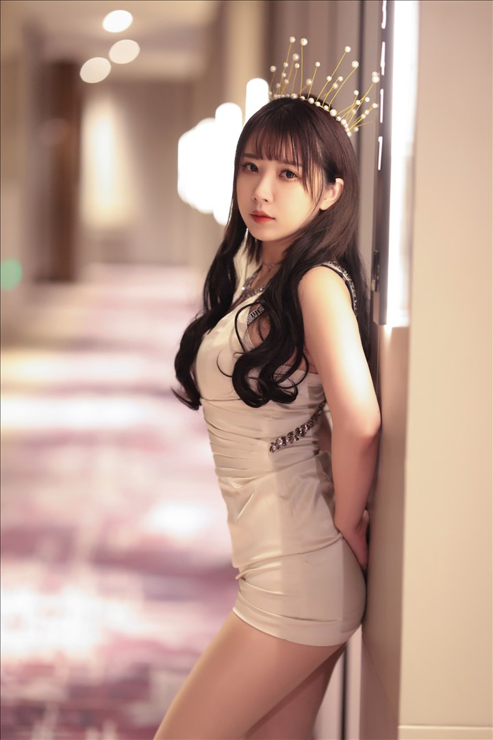 小女巫露娜 - 無內肉絲 96P