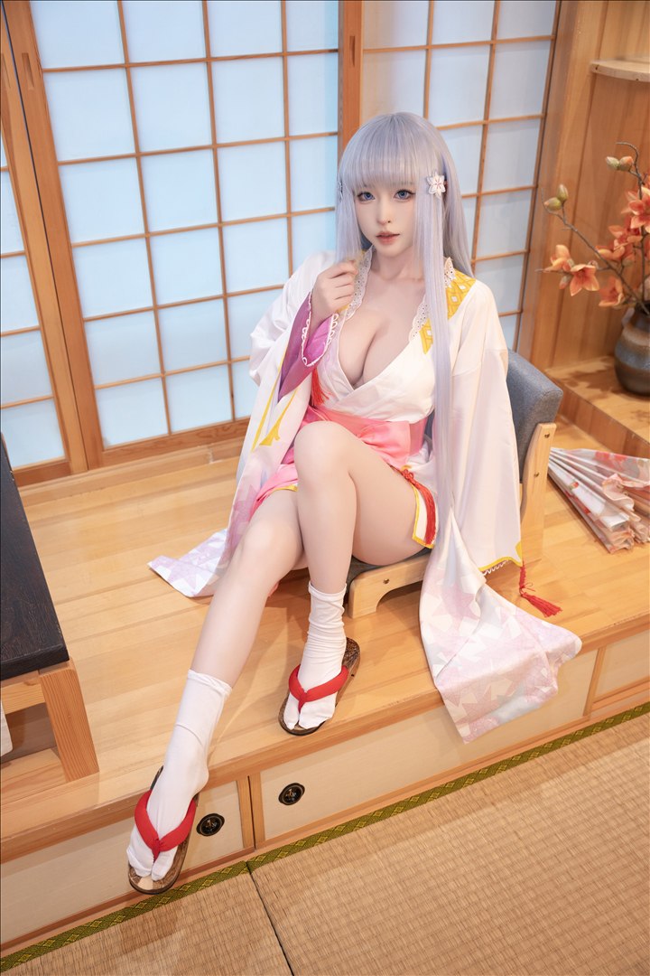 Shimizu Yui - Yuki-onna 58P