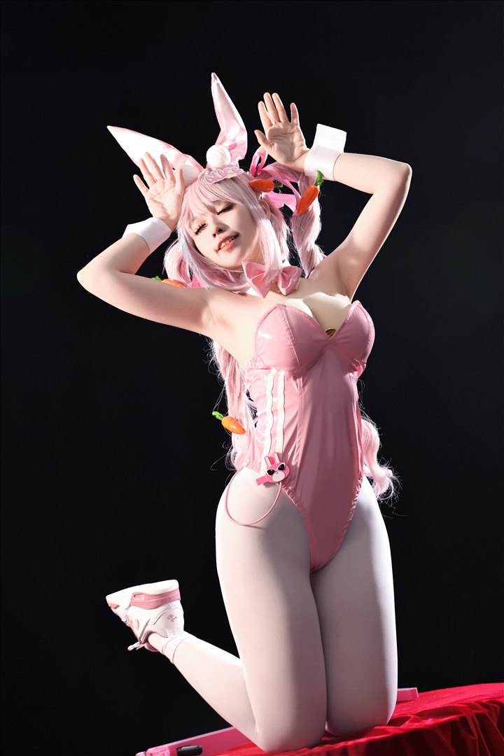 G44不會受傷 - 愛麗絲兔女郎 15P