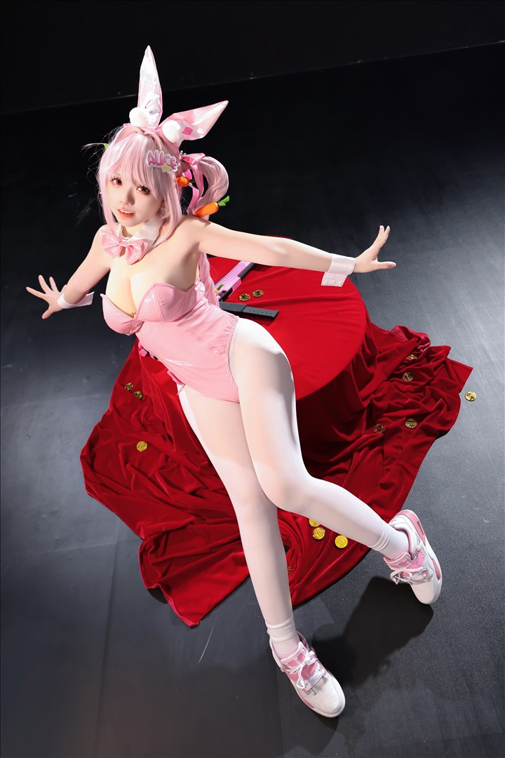 G44不會受傷 - 愛麗絲兔女郎 15P