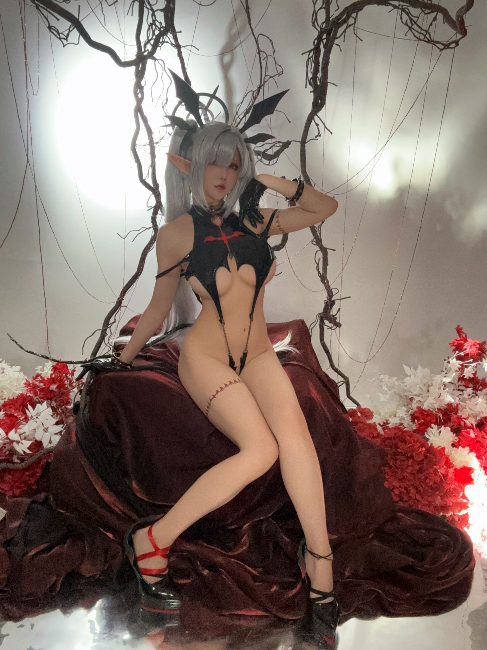 Tinh Chi Chi - Blue Archive Sách Ảnh Erotopia 2