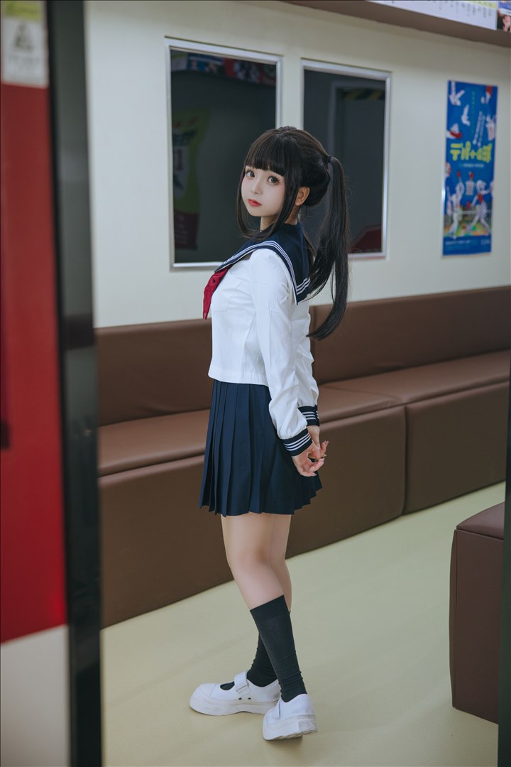 ริ奈จ้าว - รถไฟ JK140P