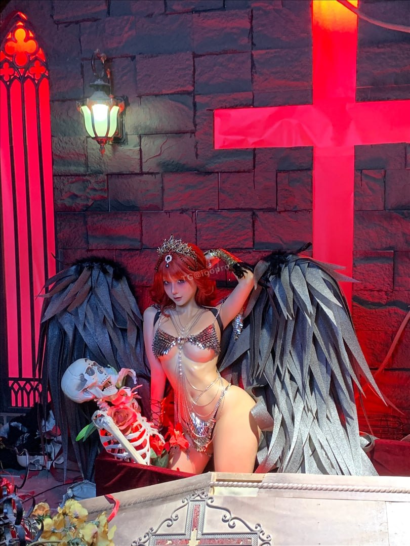 蠢ม่อม่อ - เฮยเทียนซือ239P1V