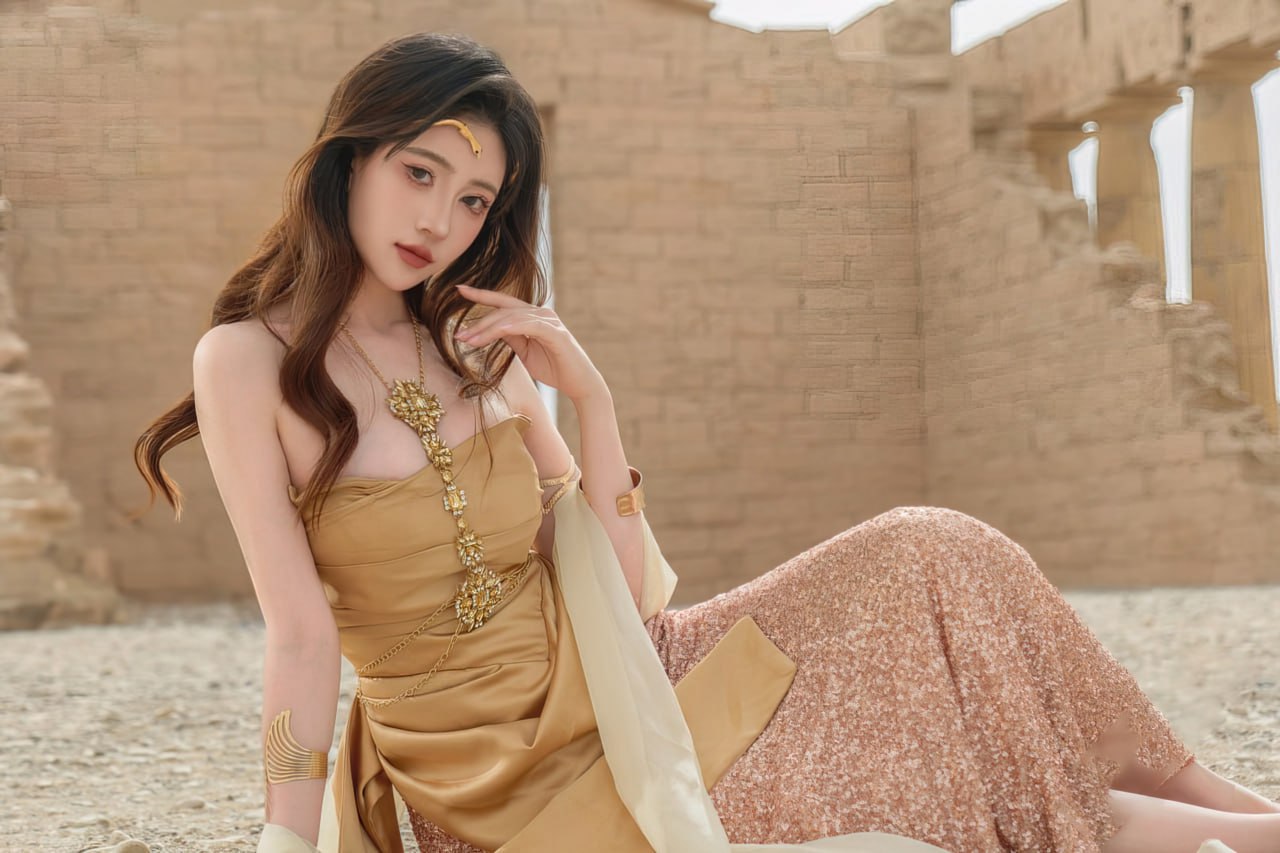 Niannian Nnian 폐허 글래머 화보