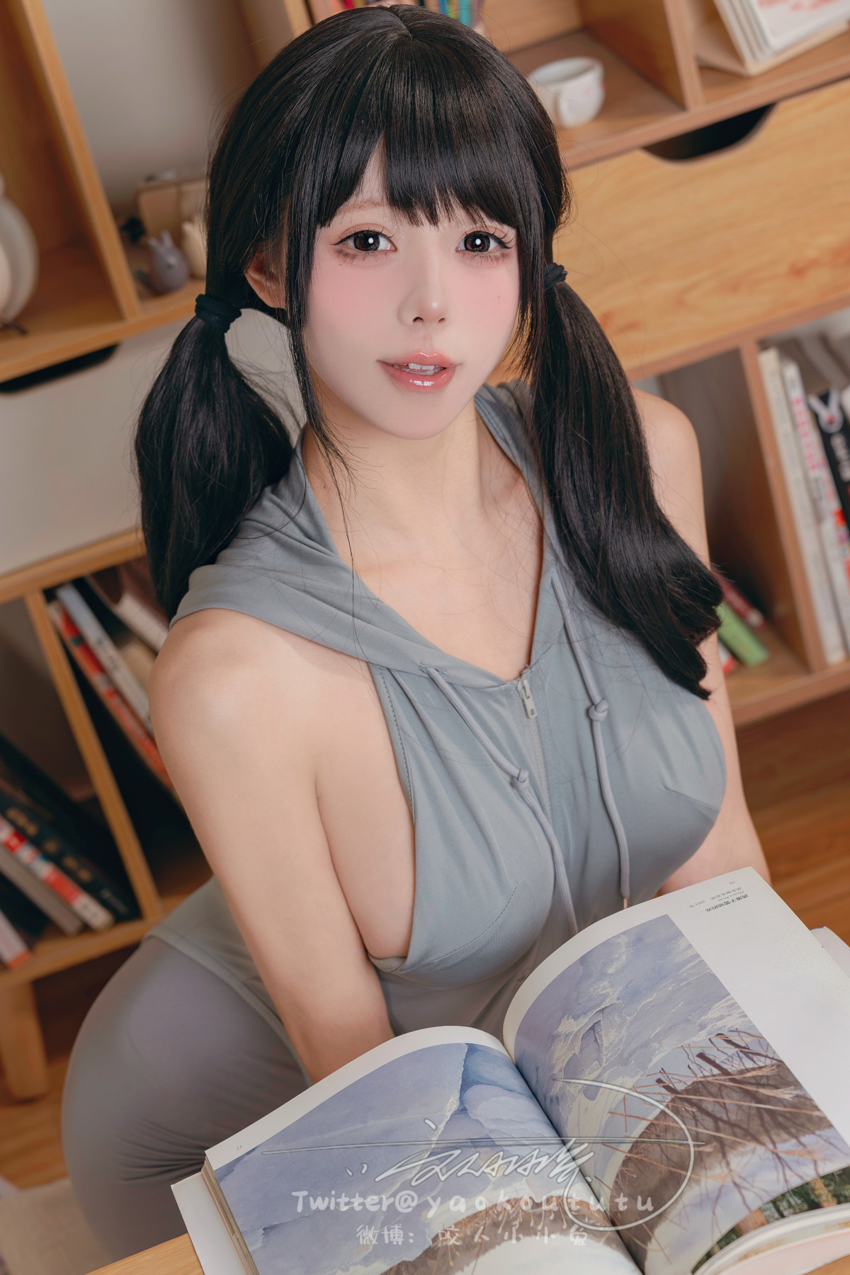 Niên Niên Đoàn Tử Thỏ - Thỏ Xám Nhỏ Gray Rabbit