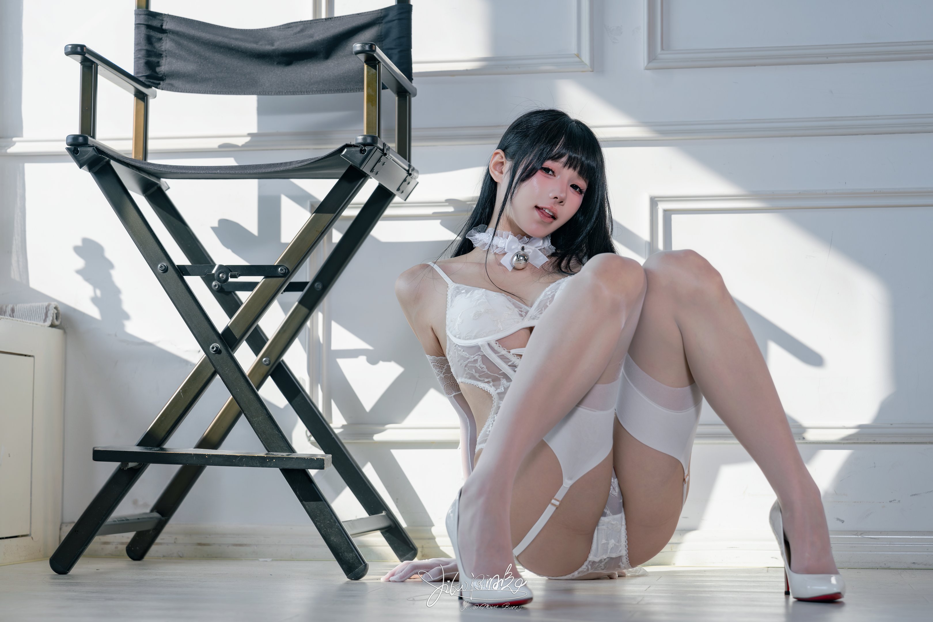 咬一口兔娘 Yiko湿润兔咬人小小兔梦中婚礼 写真セット 72P1V