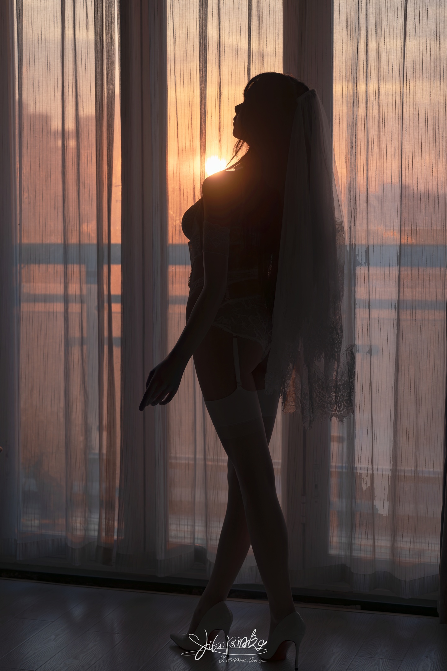 Yaoyikoutuniang / Yiko Yiko湿润兔咬人小小兔梦中婚礼 Photo Set 72P1V