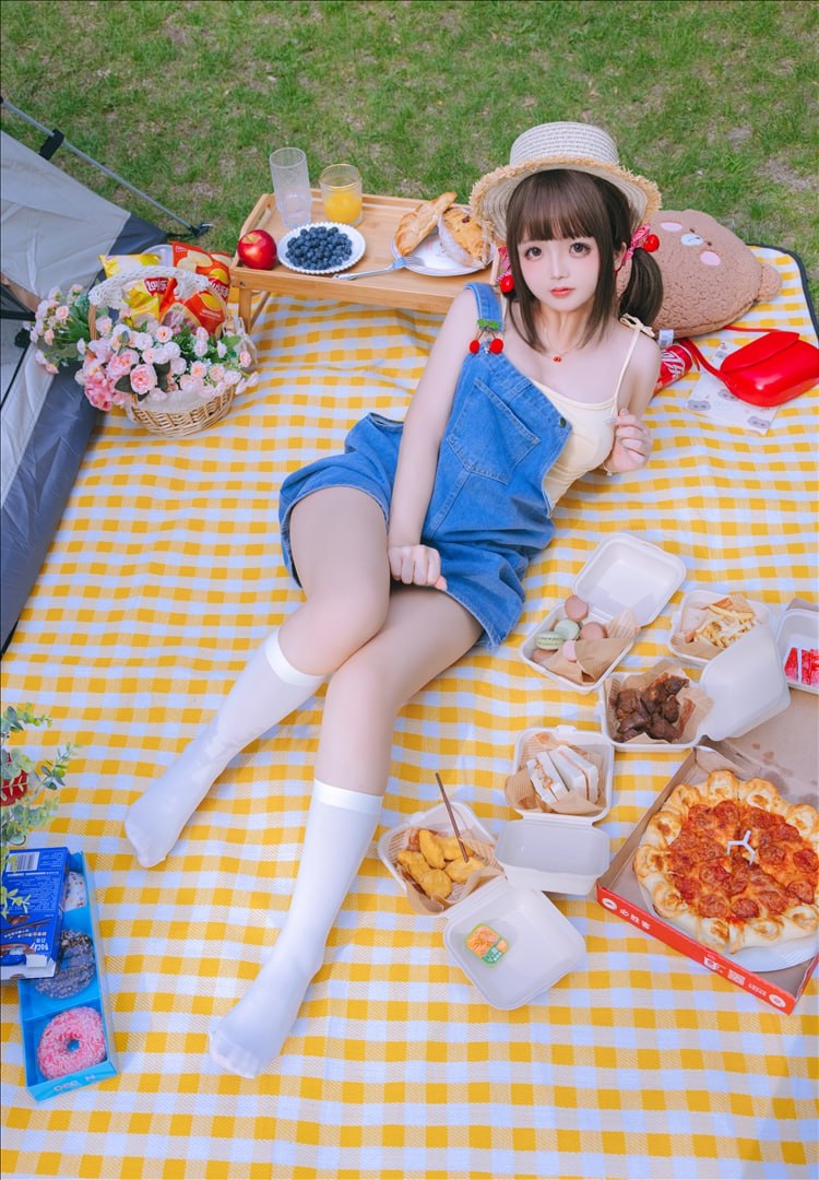 Ri Nai Jiao - Picnic Day 200P