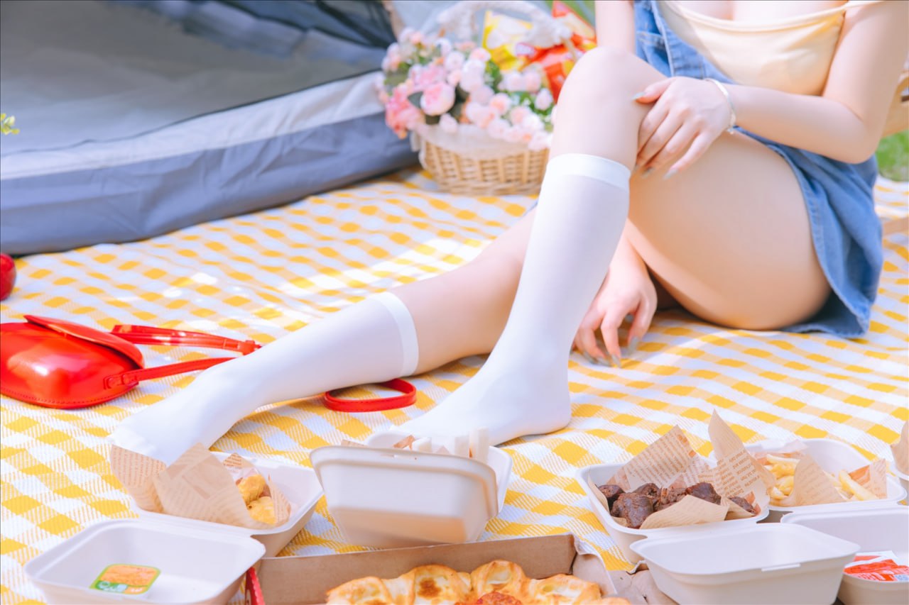 Rina Jiao - Ngày dã ngoại 200P