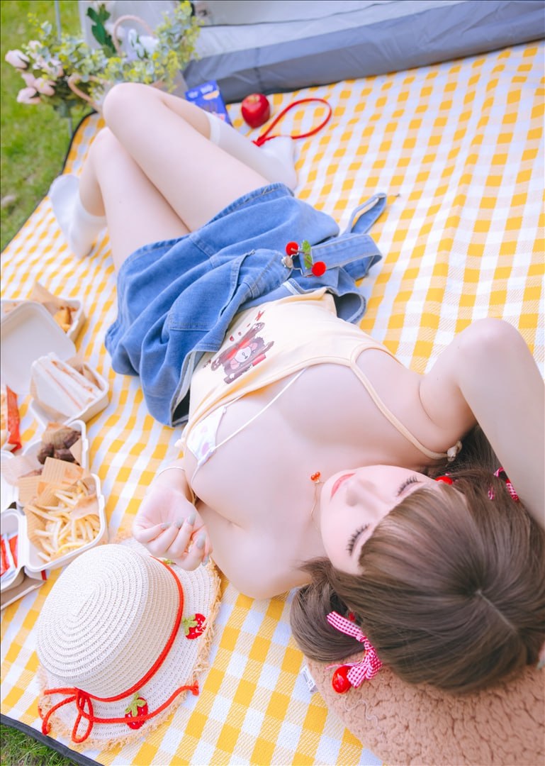 ニナキョウ - ピクニックの日 200P