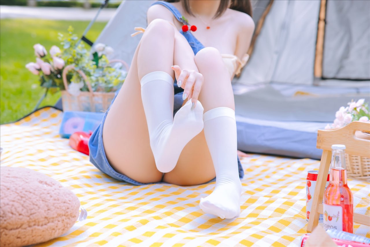 ニナキョウ - ピクニックの日 200P