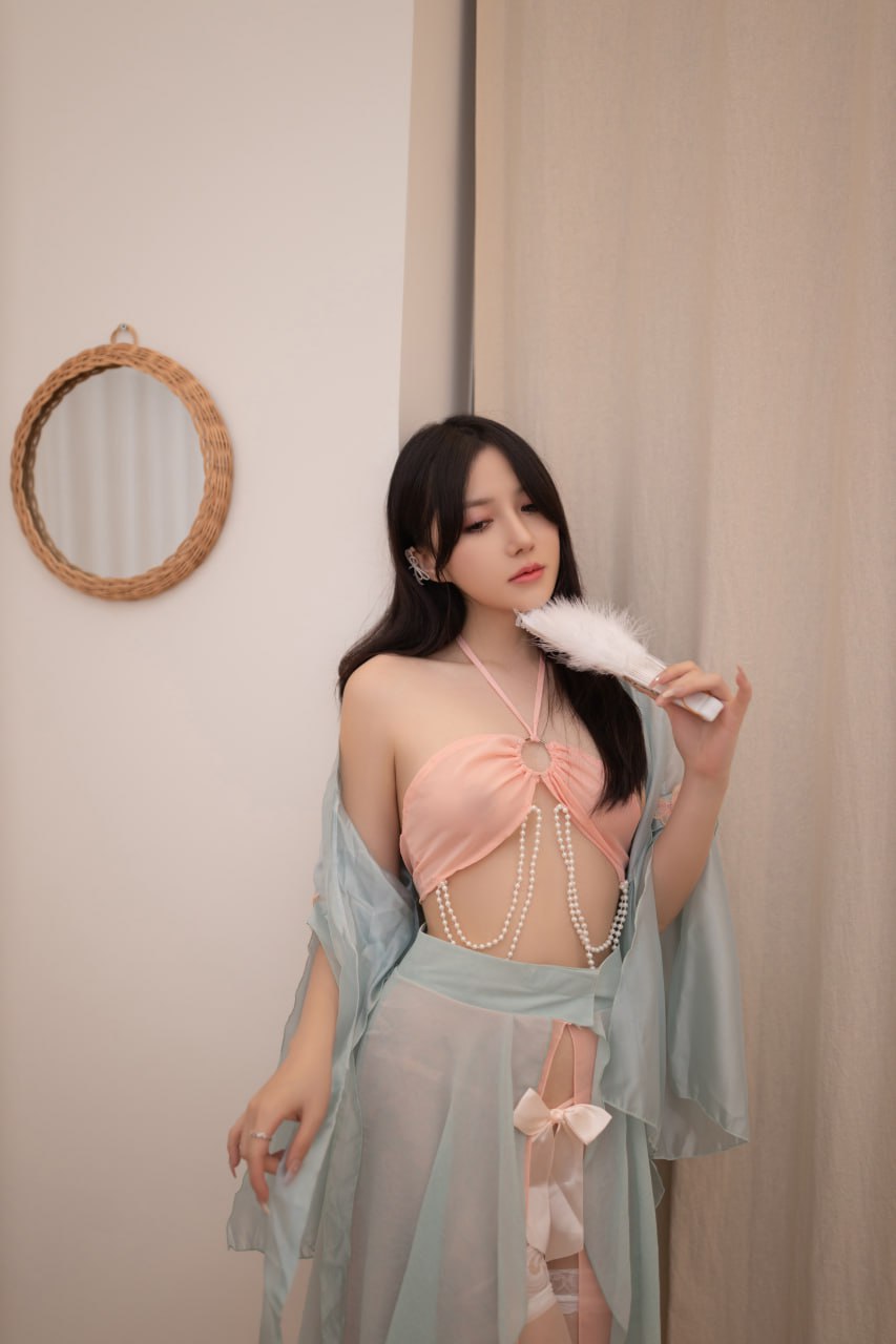 Trứng cá muối Fish – Tiểu Đào Hồng Ảnh