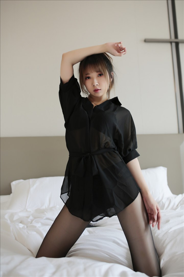 小女巫露娜 - 傲慢小姐姐 63P