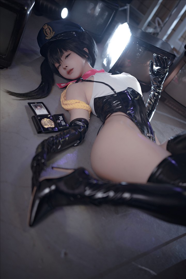 Chun Mo Mo - Saki Nữ Cảnh Sát 147P