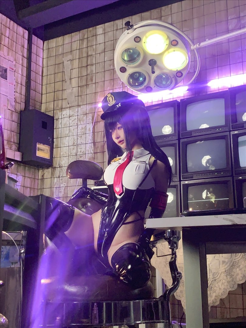 Chun Mo Mo - Saxi Policewoman 147P