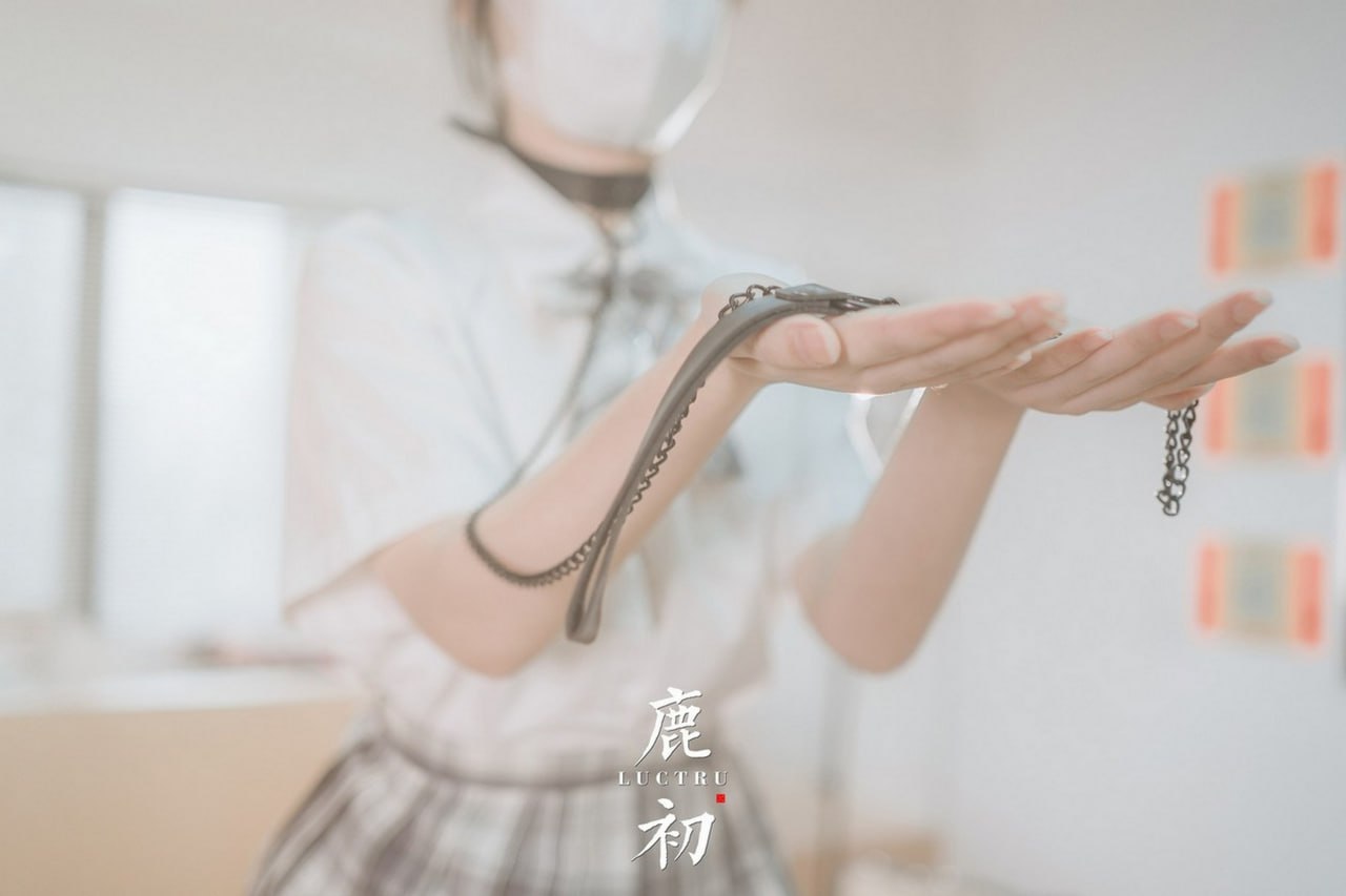 鹿初-教室コスプレ