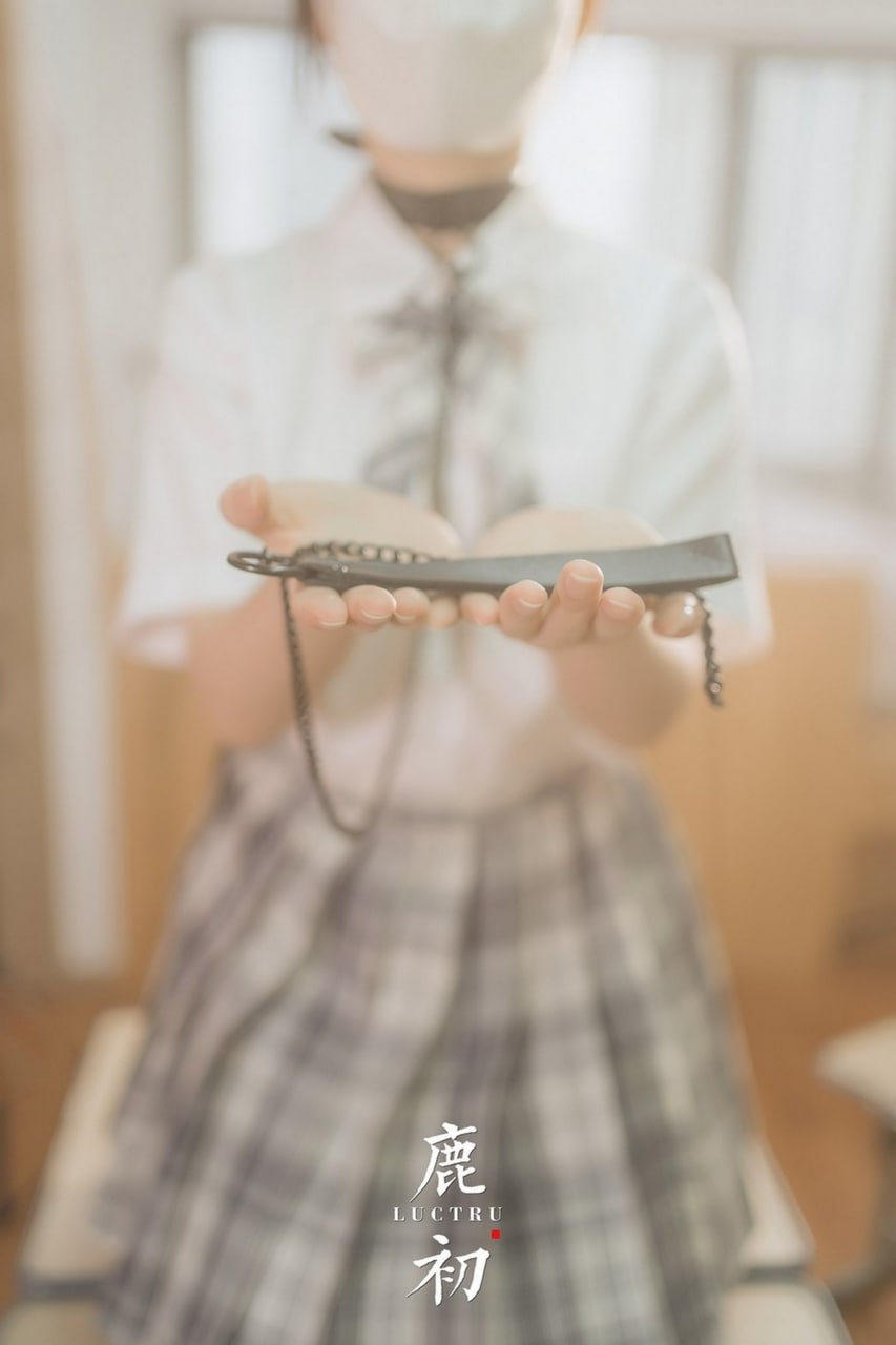 鹿初-教室コスプレ