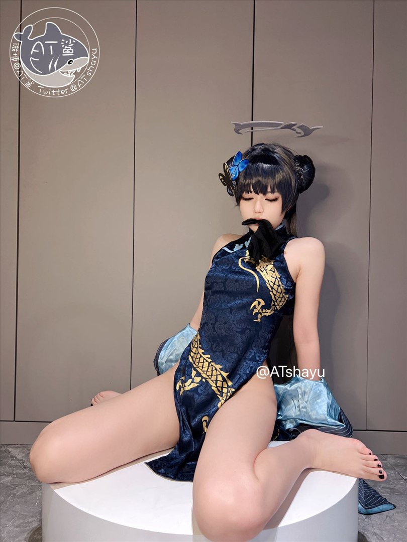 AT Shark - Blue Archive Himesaki Áo dài 30P