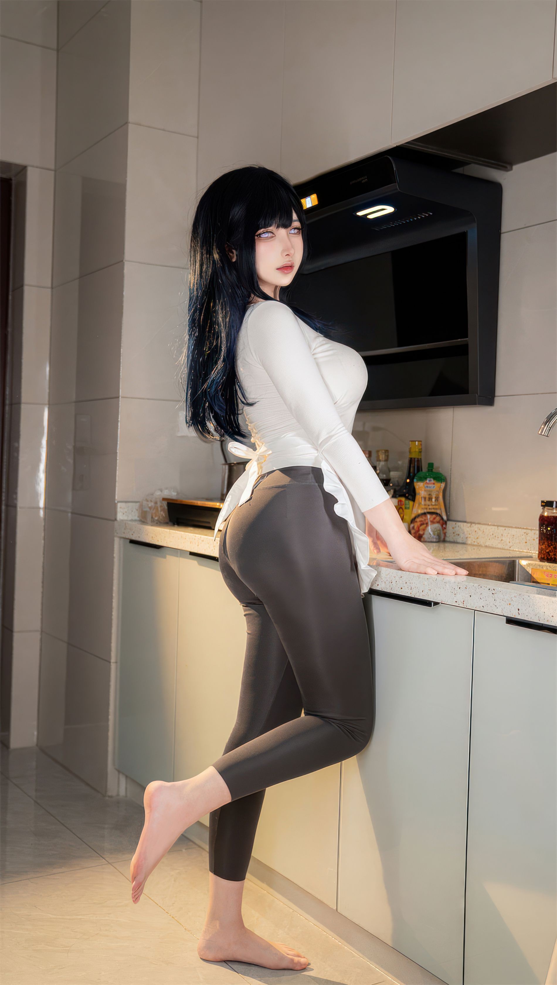 Ying Li Li - Hinata's Life After Marriage 28P
