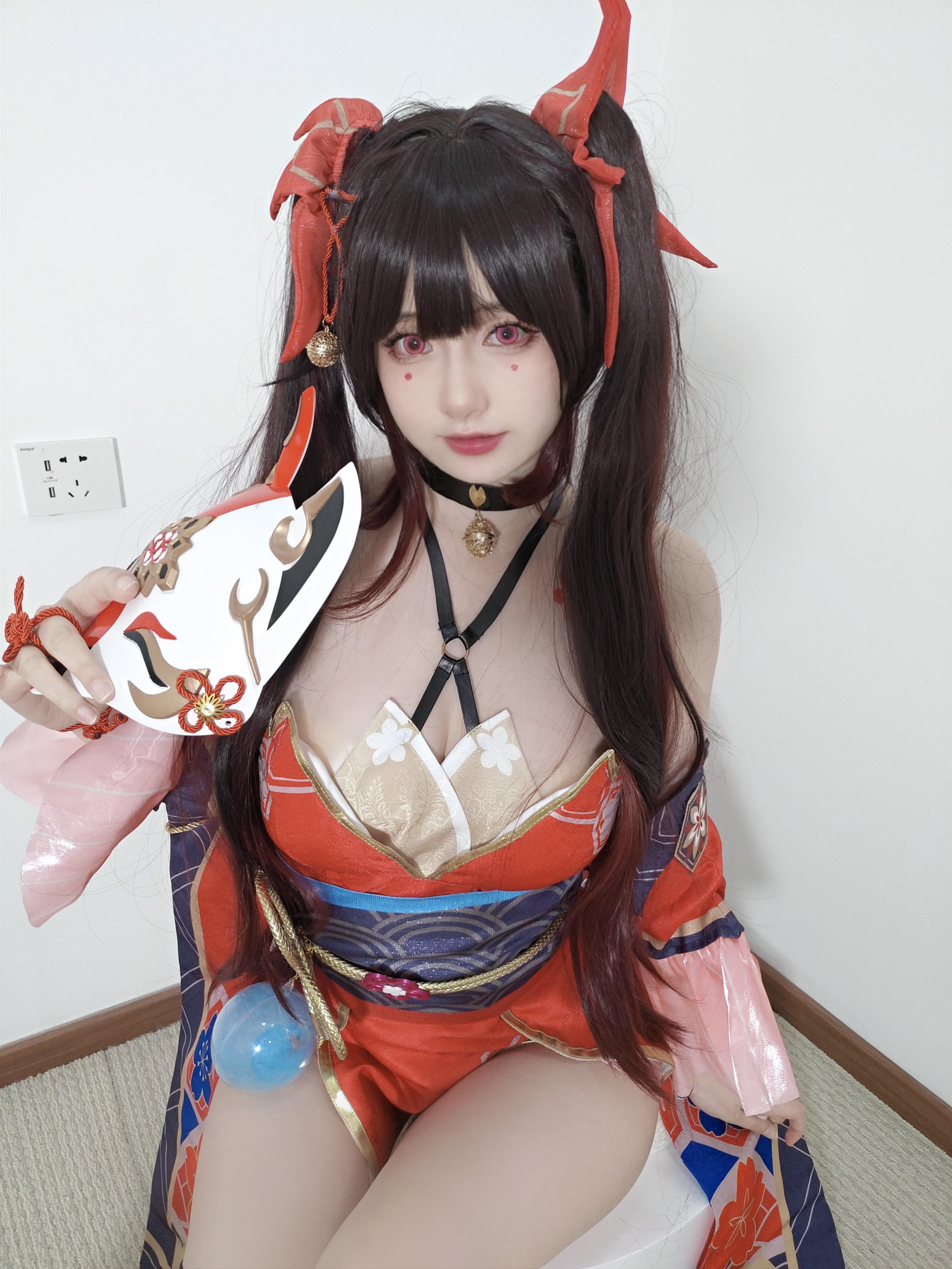 發條少女（迷之呆梨) - 花火 66P1V
