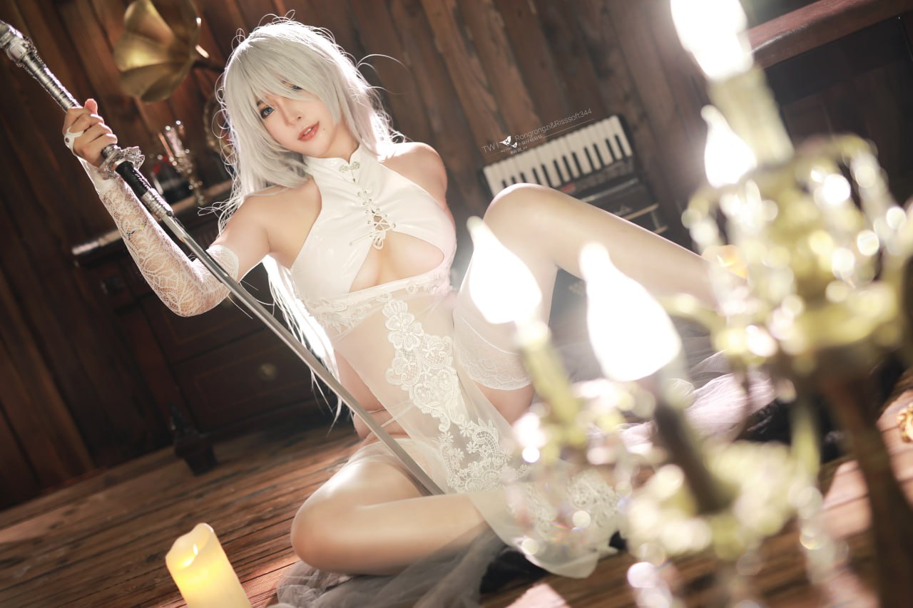 ゼンウrr ショウヨウザイぐぐぐw NieR:Automata 2Bの二人用旗袍