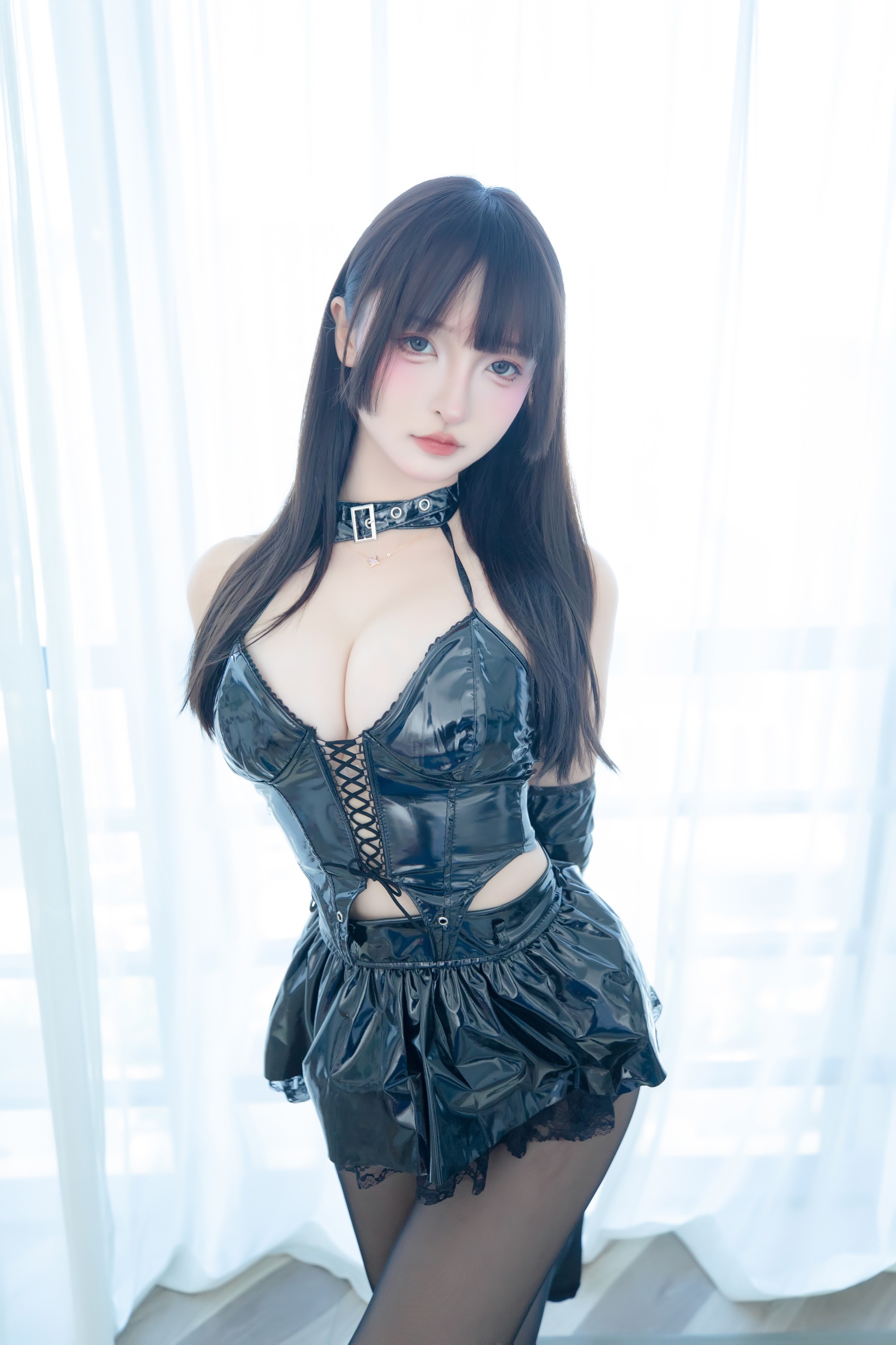 神楽坂真冬 - 美脚调教 75P1V