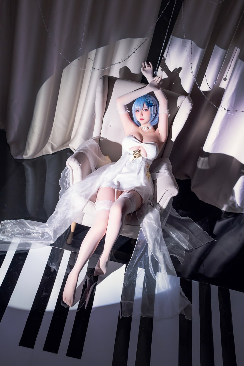 Tinh Chi Chi - Kế hoạch D Azur Lane Chapayev Áo dạ hội