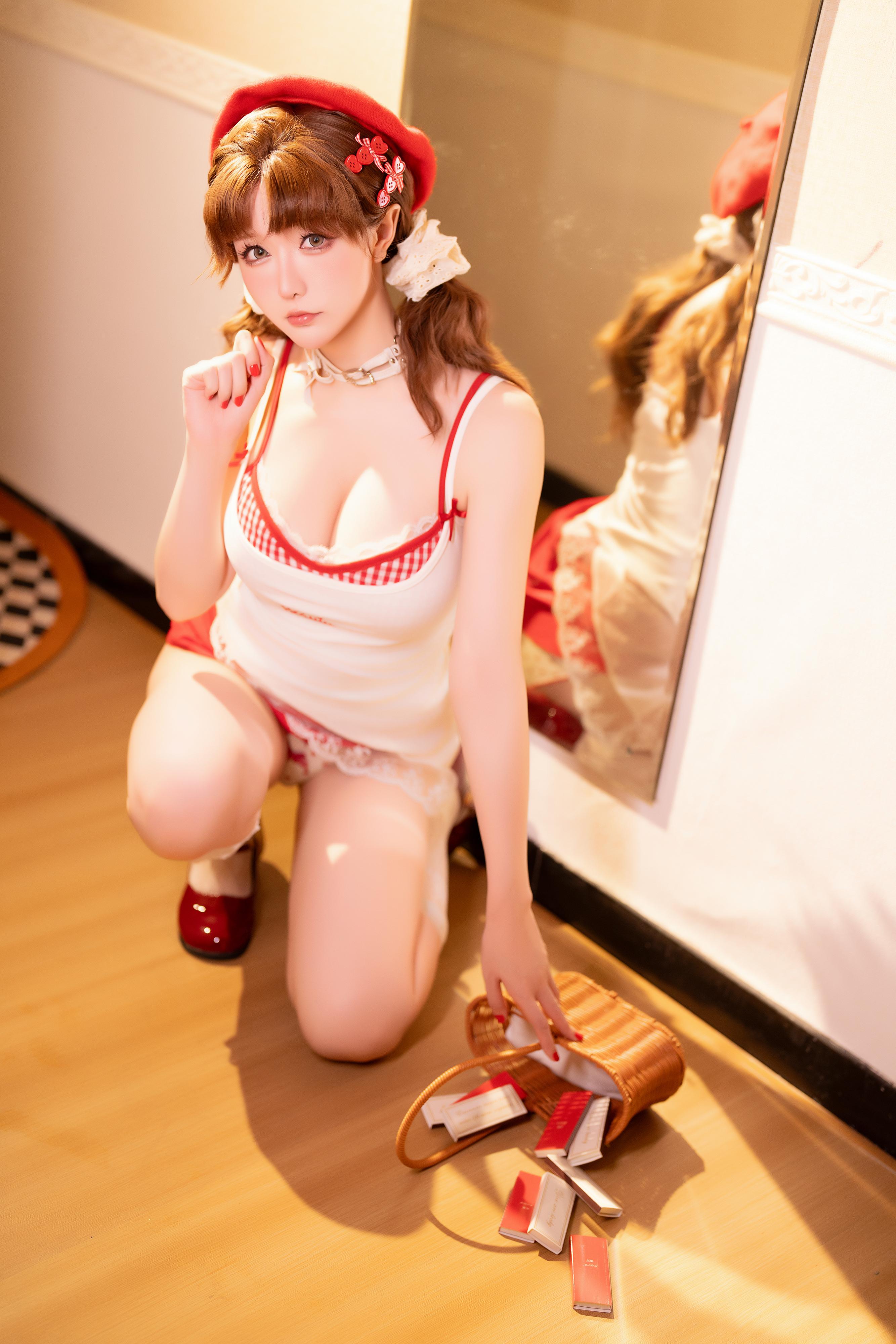 Hoshilily Little Red Riding Hood Match Seller Cosplay Gallery