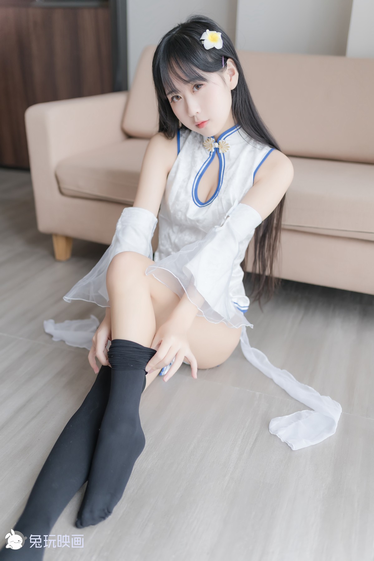 Cosplay 兔玩映画 白色旗袍